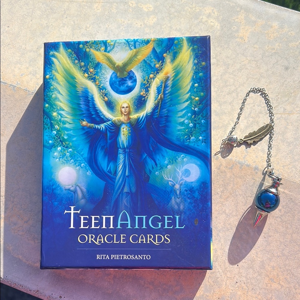 Oracle cards with Pinnacle Pendant